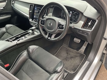 Used Volvo V90 2019 for sale - 78241826: Photo