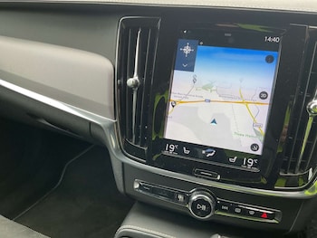 Used Volvo V90 2019 for sale - 78241826: Photo