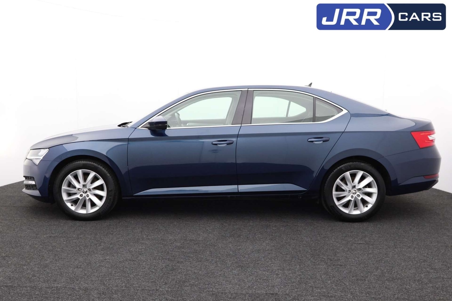 Used Skoda Superb 2023 for sale - 77151107: Photo 10