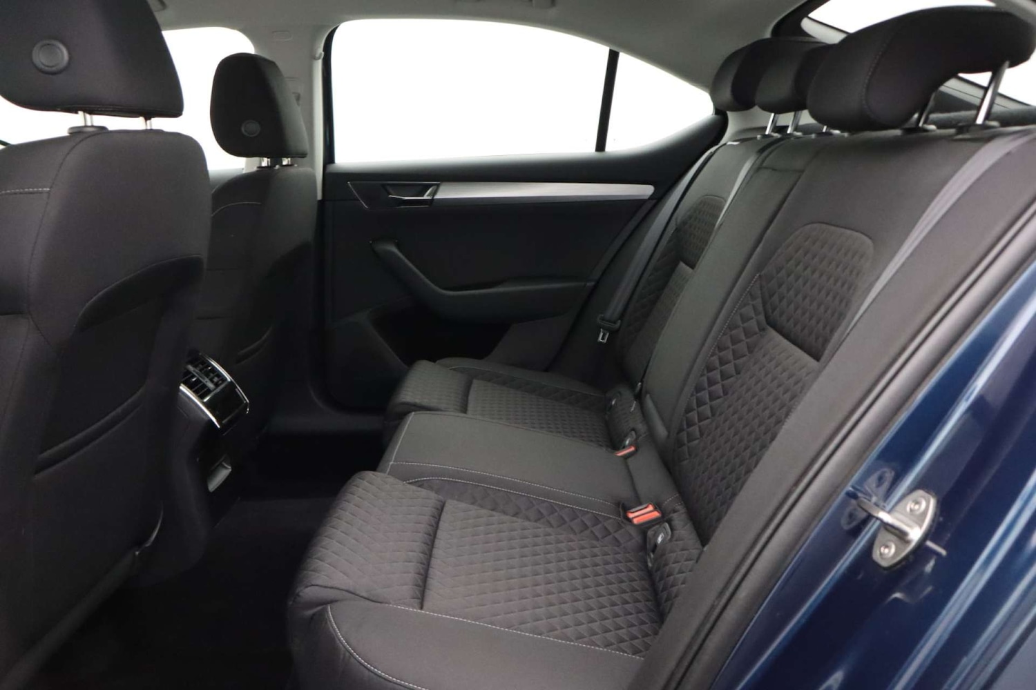 Used Skoda Superb 2023 for sale - 77151107: Photo 29