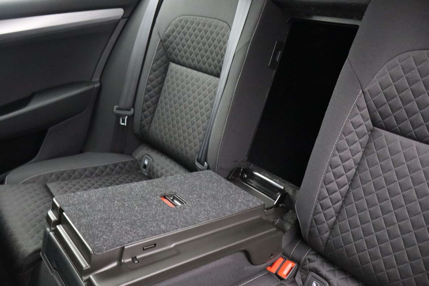 Used Skoda Superb 2023 for sale - 77151107: Photo 30