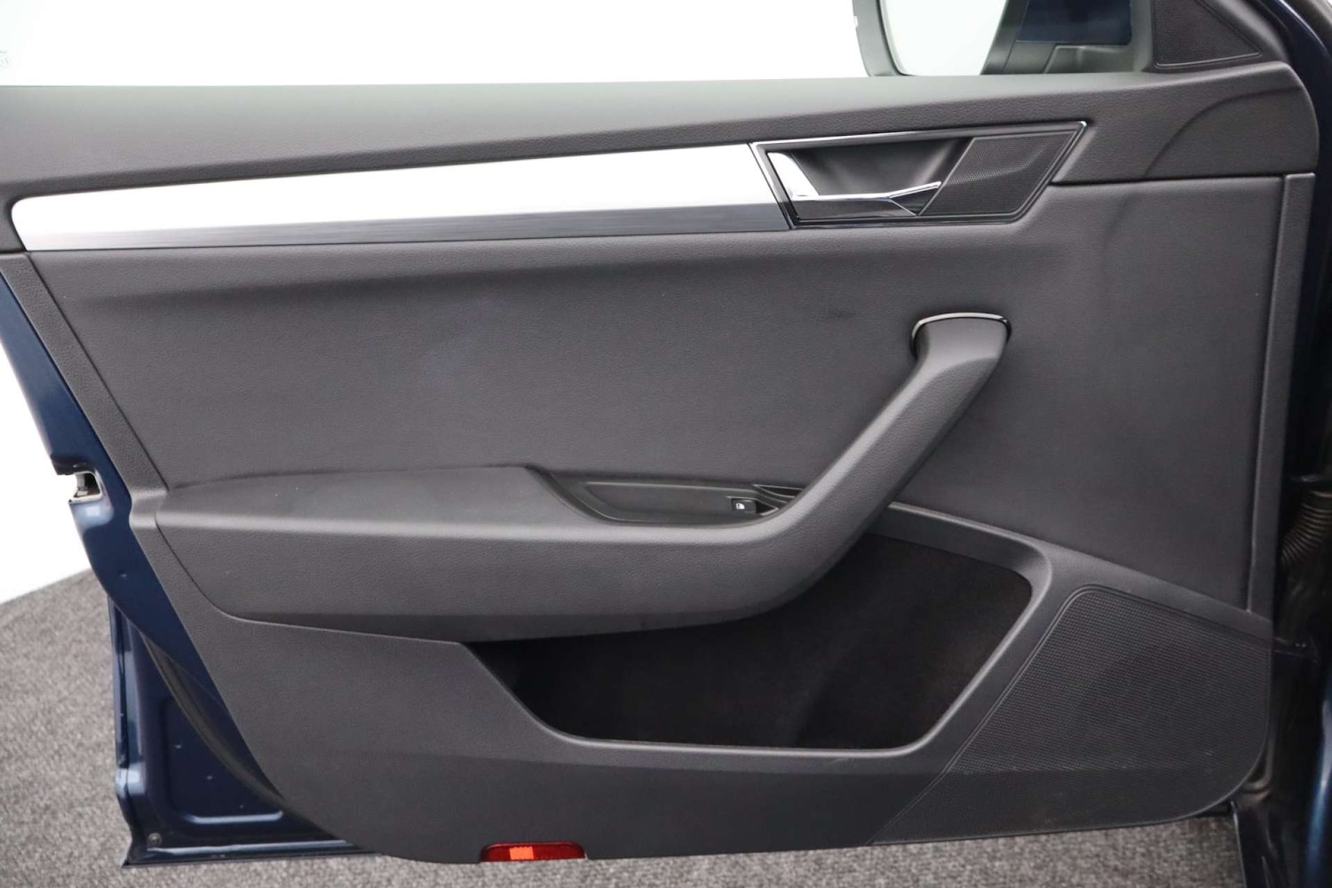 Used Skoda Superb 2023 for sale - 77151107: Photo 37