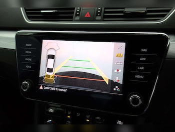 Used Skoda Superb 2023 for sale - 77151107: Photo