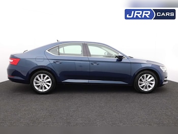 Used Skoda Superb 2023 for sale - 77151107: Photo