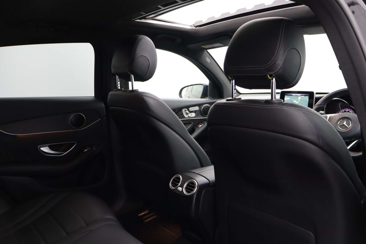 Used Mercedes-Benz GLC 2017 for sale - 77301715: Photo 17