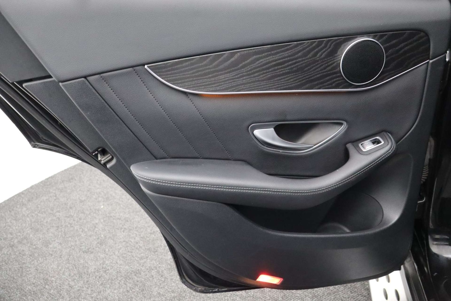 Used Mercedes-Benz GLC 2017 for sale - 77301715: Photo 26