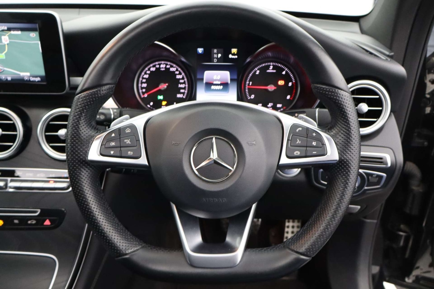 Used Mercedes-Benz GLC 2017 for sale - 77301715: Photo 33