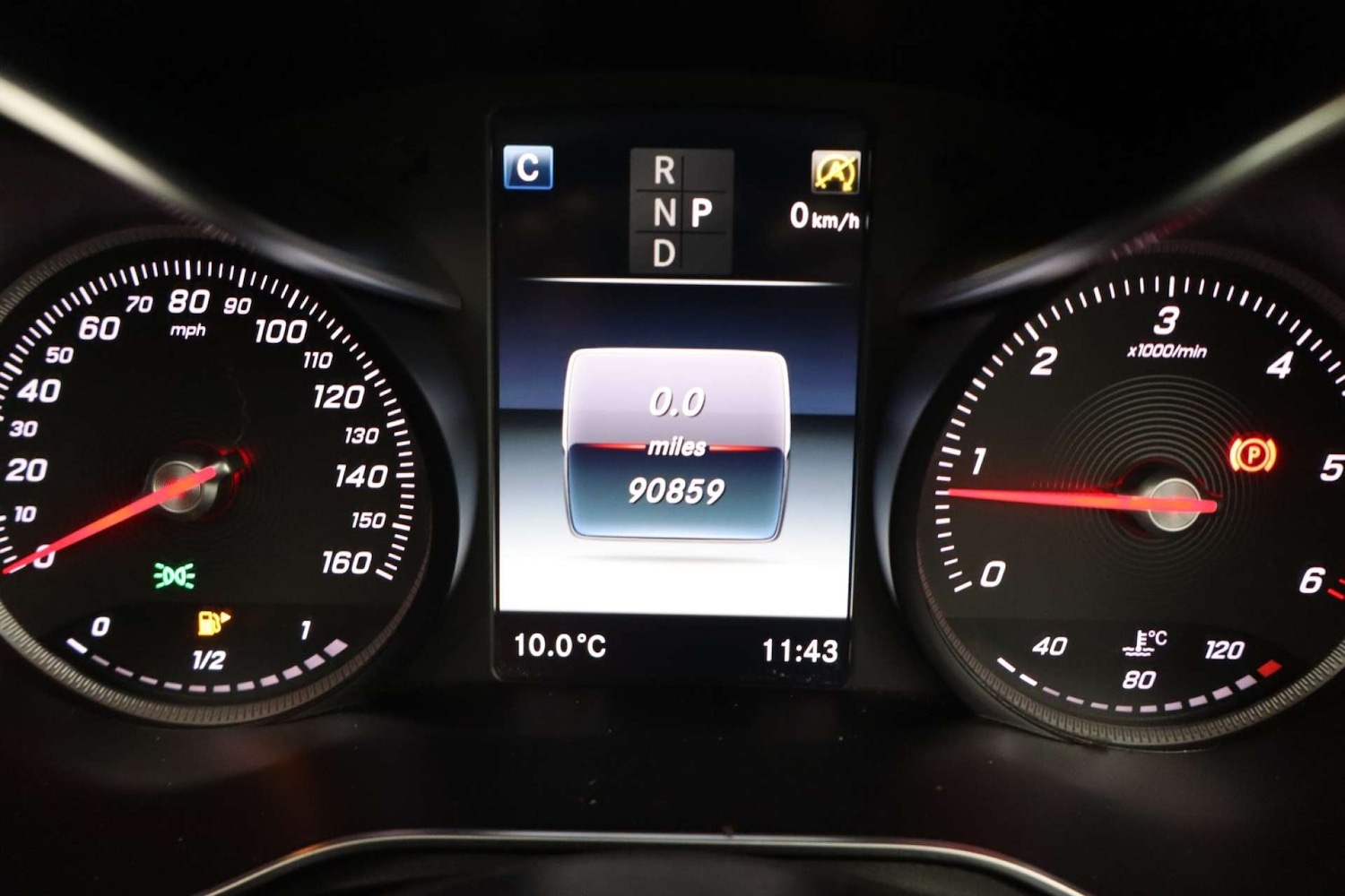 Used Mercedes-Benz GLC 2017 for sale - 77301715: Photo 36