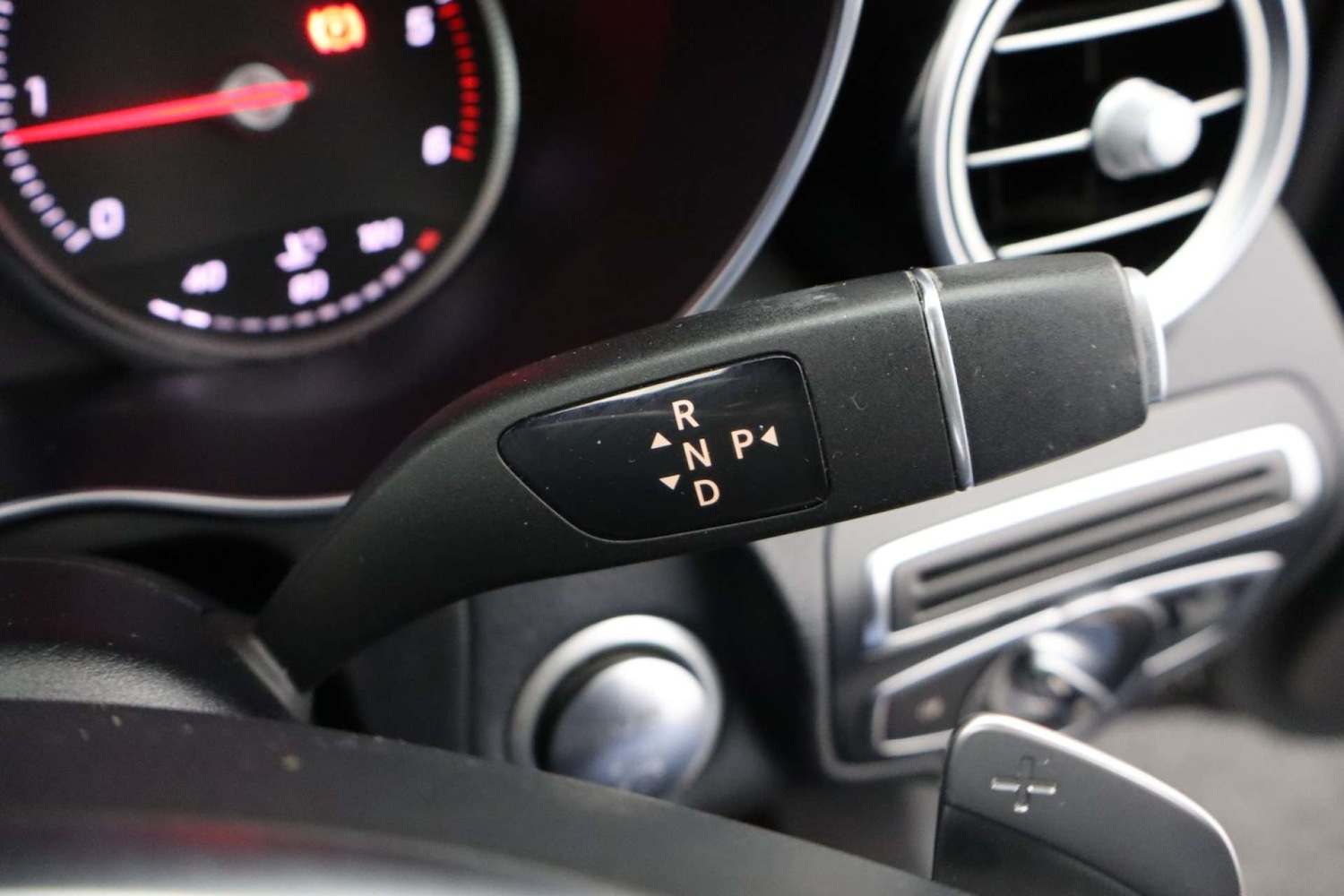 Used Mercedes-Benz GLC 2017 for sale - 77301715: Photo 37