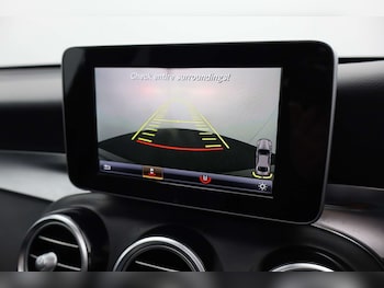 Used Mercedes-Benz GLC 2017 for sale - 77301715: Photo