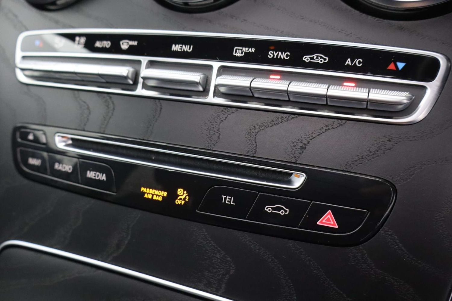 Used Mercedes-Benz GLC 2017 for sale - 77301715: Photo 46