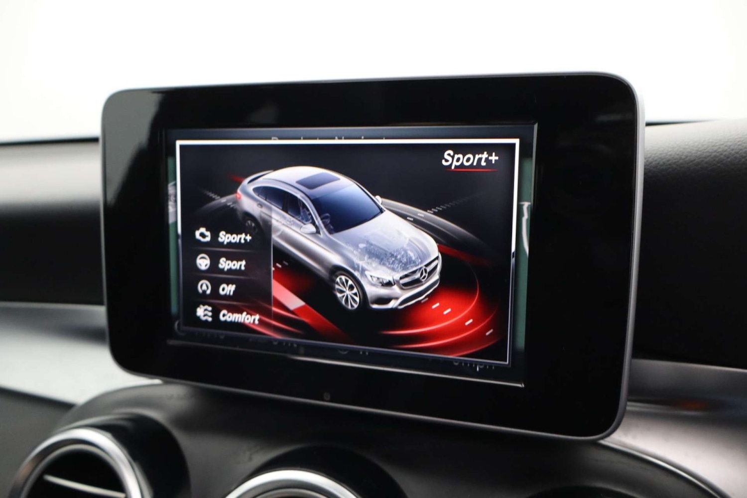 Used Mercedes-Benz GLC 2017 for sale - 77301715: Photo 52