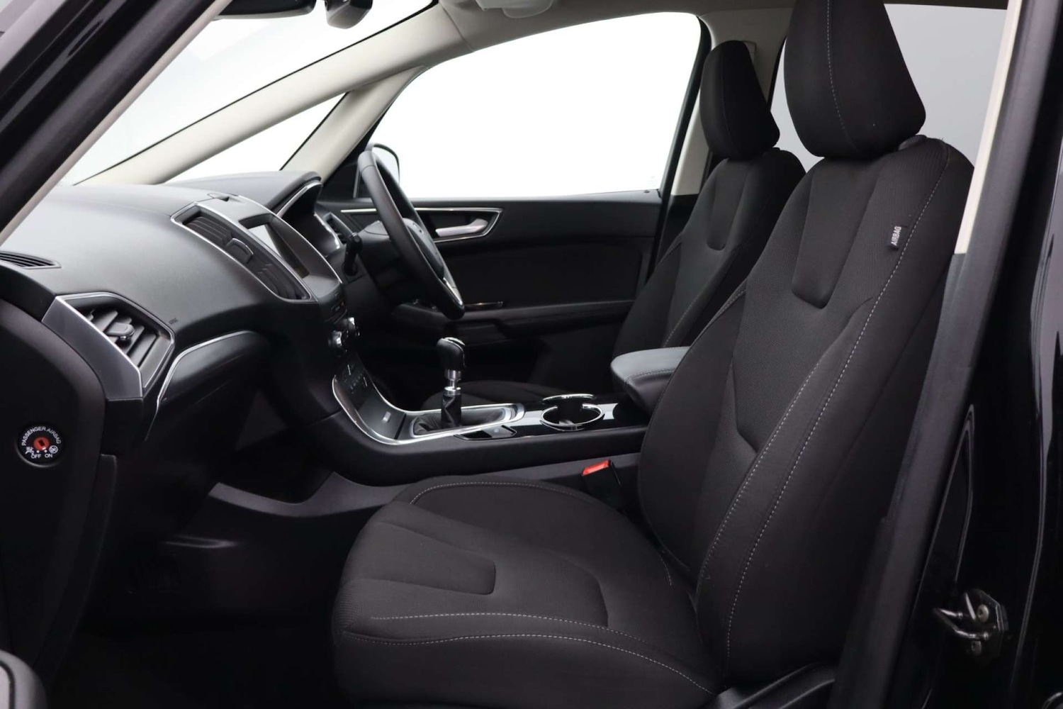 Used Ford S-Max 2017 for sale - 76182634: Photo 10