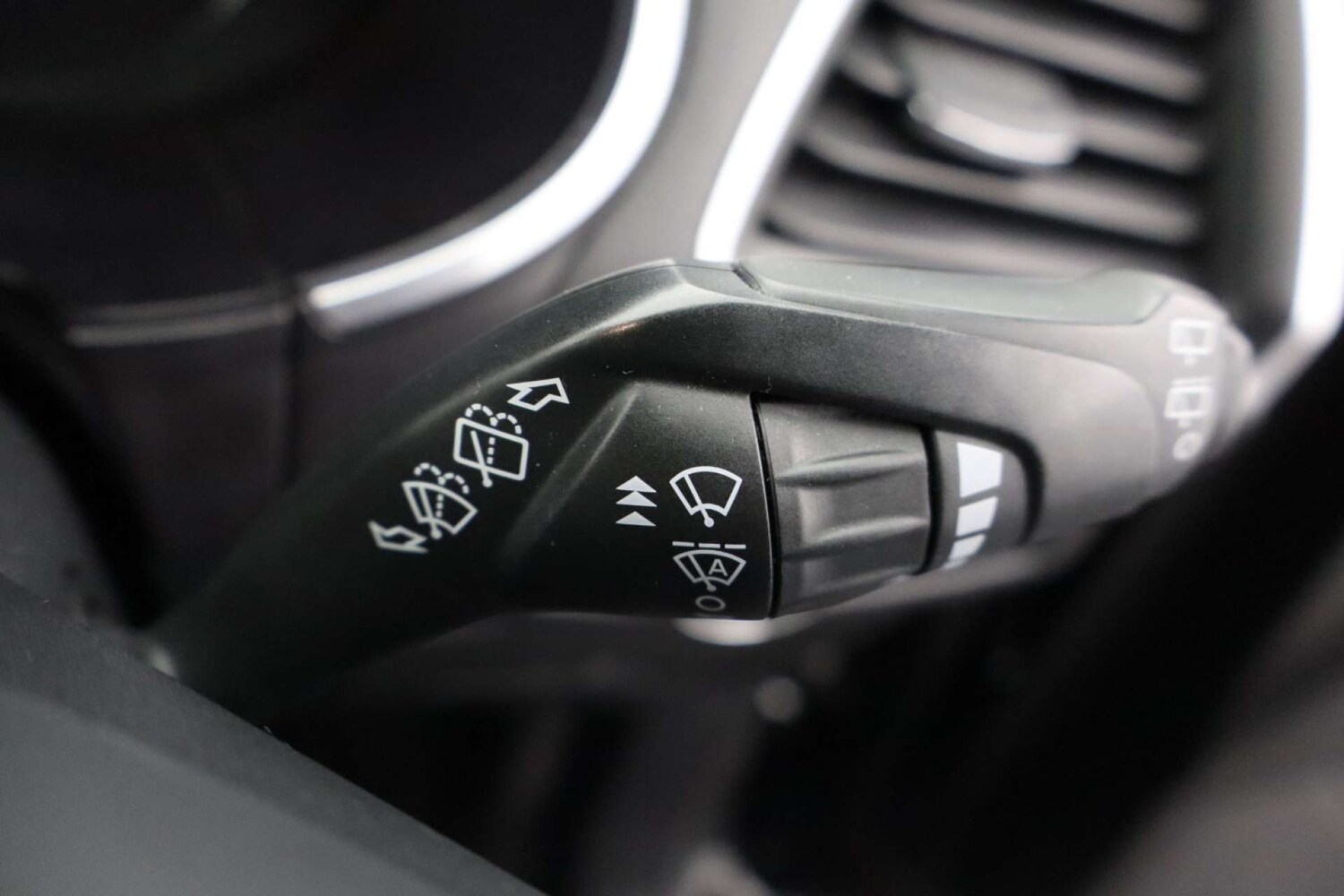 Used Ford S-Max 2017 for sale - 76182634: Photo 28