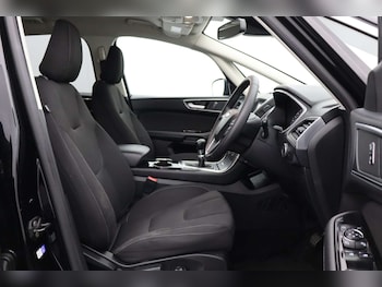 Used Ford S-Max 2017 for sale - 76182634: Photo