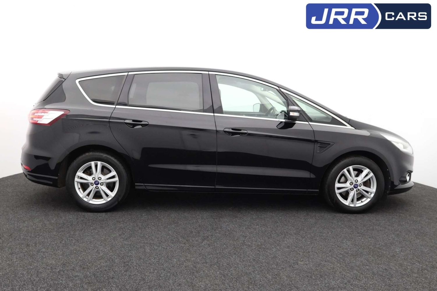 Used Ford S-Max 2017 for sale - 76182634: Photo 5