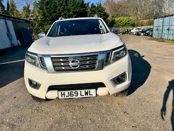 Used Nissan Navara 2019 for sale - 78032029: Photo