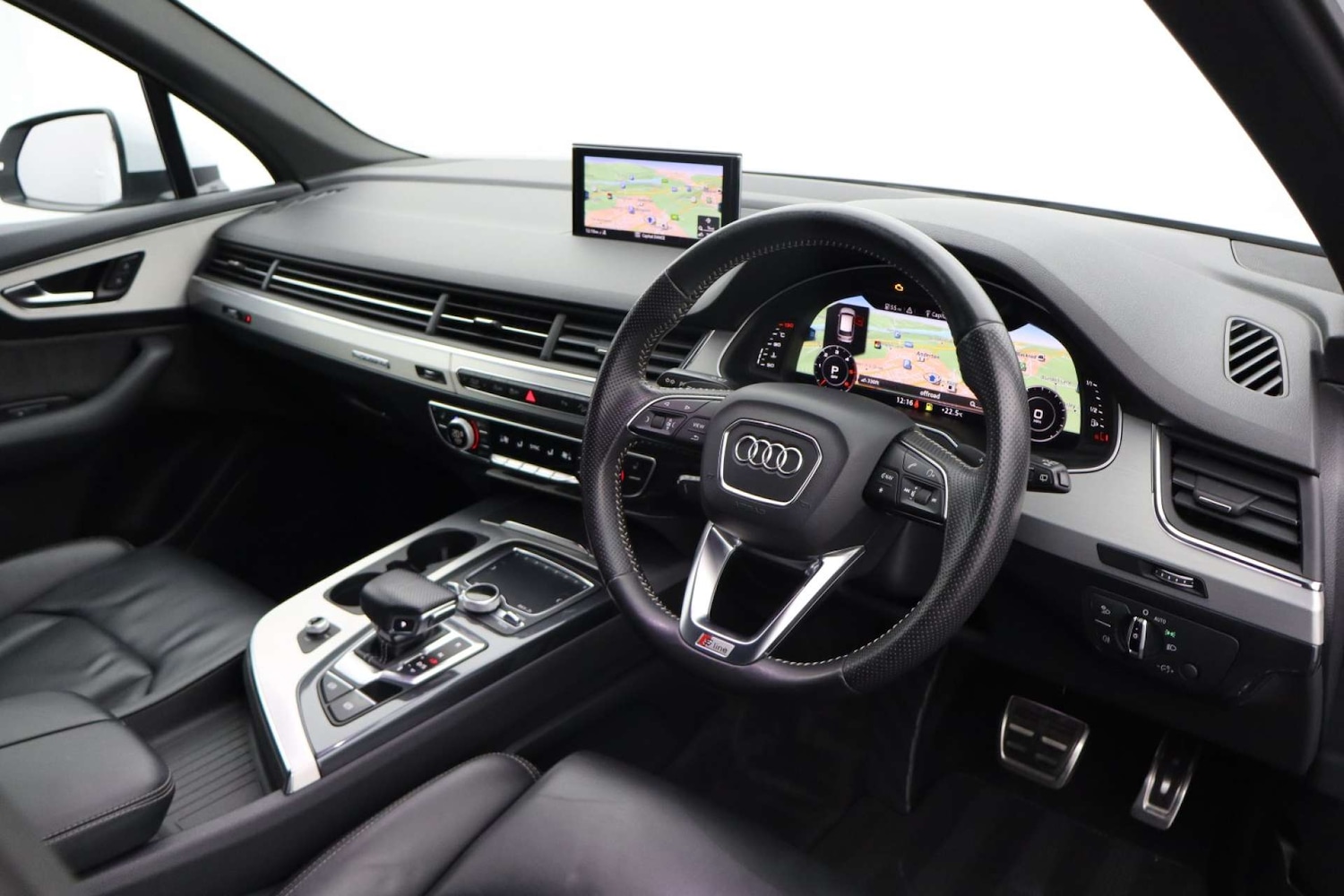 Used Audi Q7 2016 for sale - 76182705: Photo 12