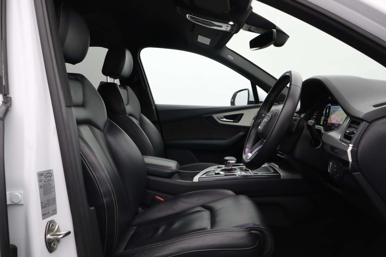 Used Audi Q7 2016 for sale - 76182705: Photo 2