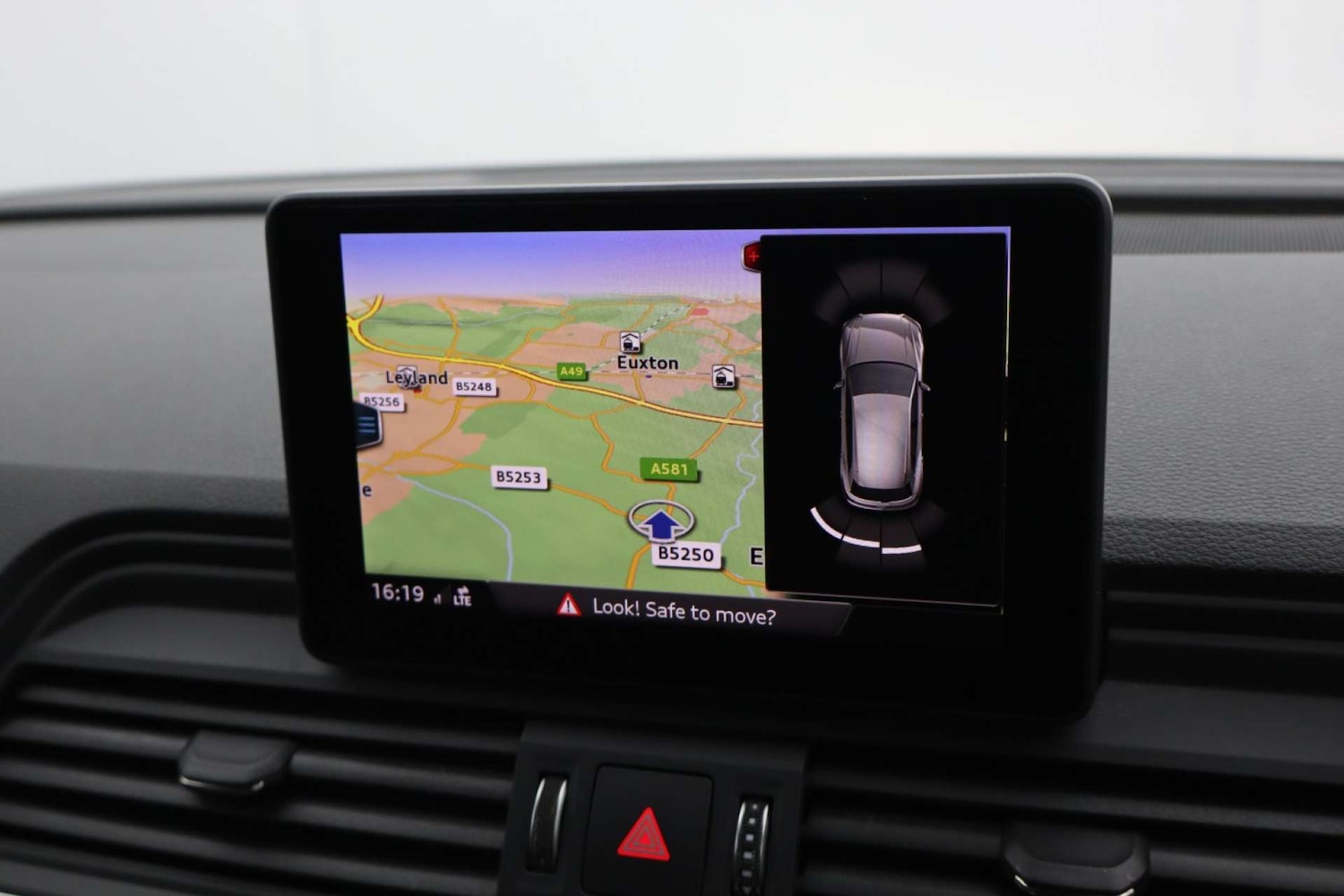 Used Audi Q5 2018 for sale - 76581928: Photo 15