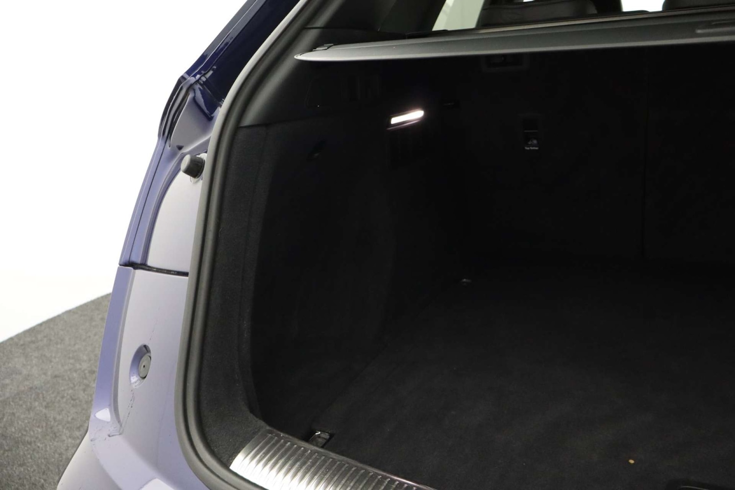 Used Audi Q5 2018 for sale - 76581928: Photo 25