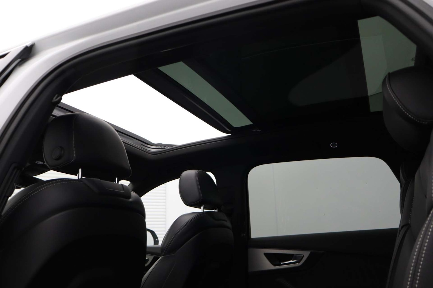 Used Audi Q7 2015 for sale - 76182723: Photo 35