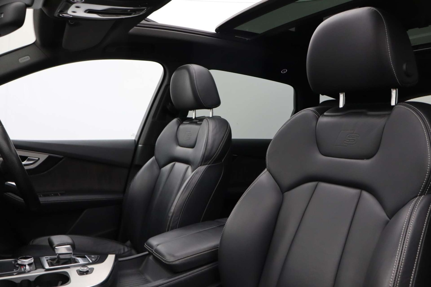 Used Audi Q7 2015 for sale - 76182723: Photo 39