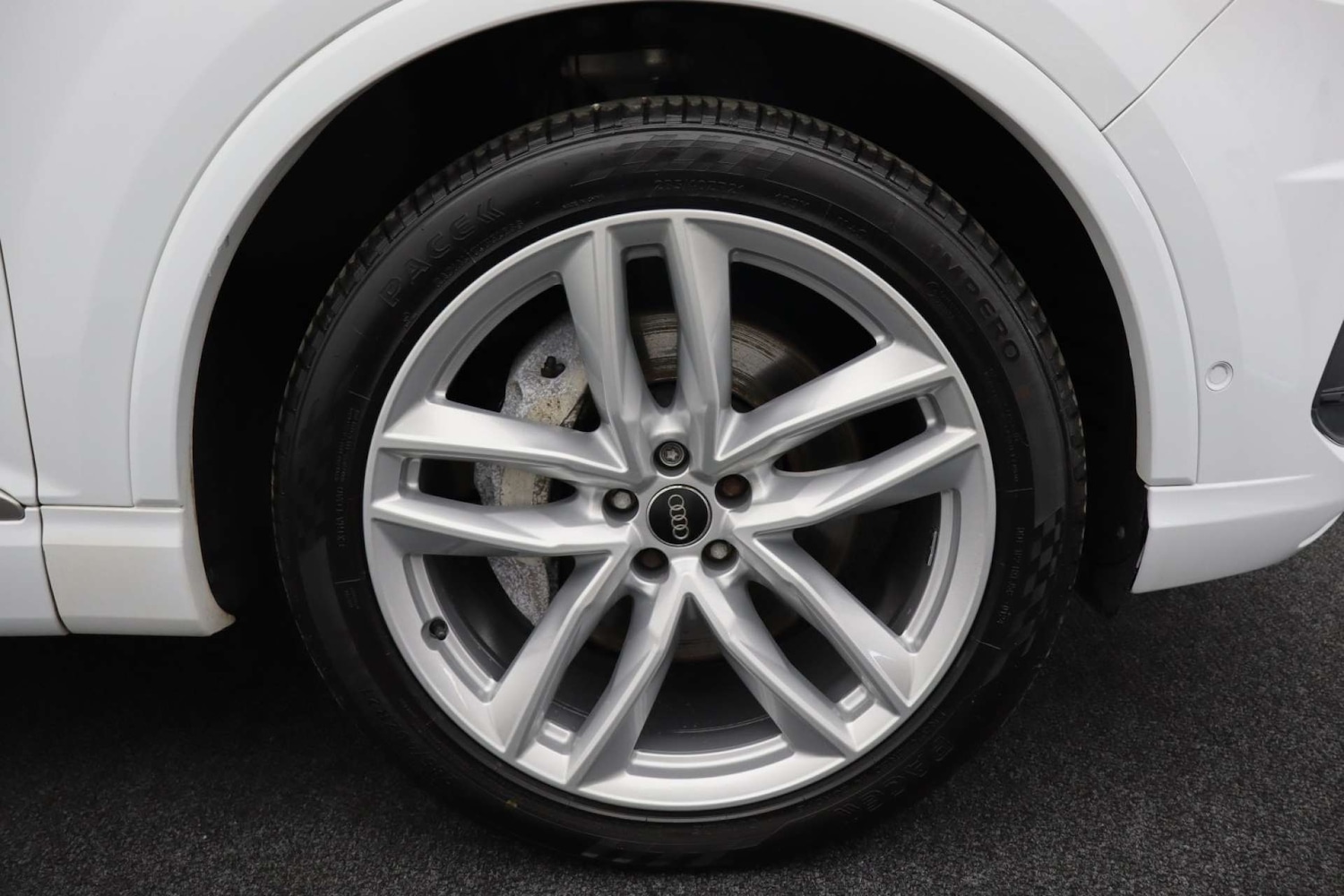 Used Audi Q7 2015 for sale - 76182723: Photo 65