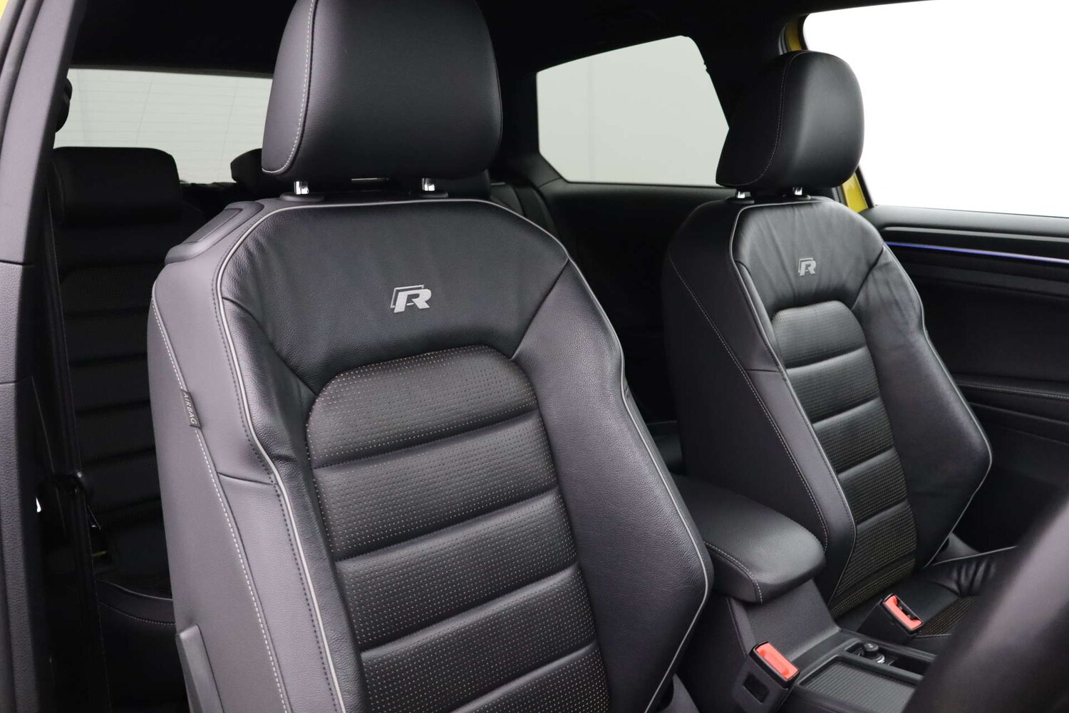 Used Volkswagen Golf 2017 for sale - 77621930: Photo 15