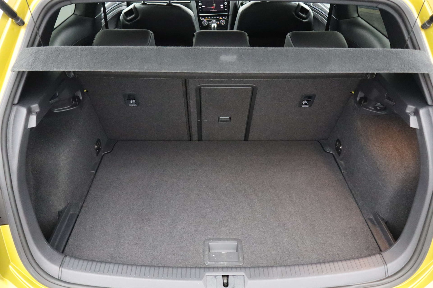 Used Volkswagen Golf 2017 for sale - 77621930: Photo 27