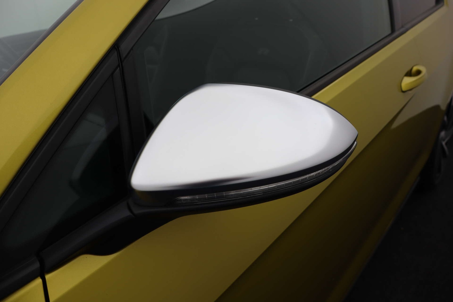 Used Volkswagen Golf 2017 for sale - 77621930: Photo 40