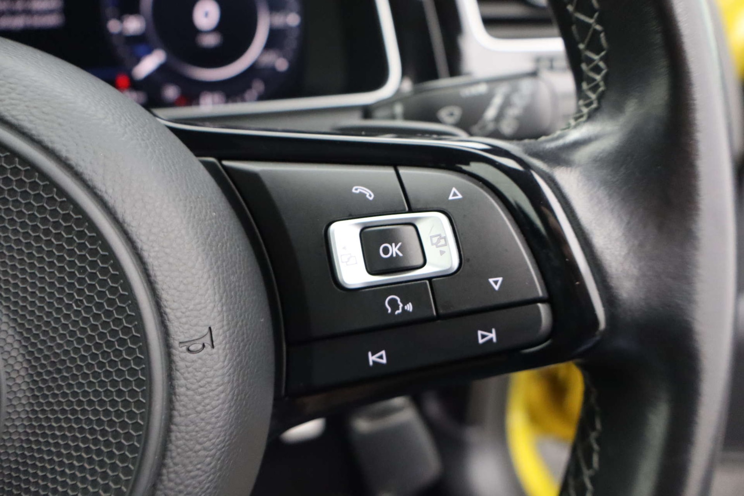 Used Volkswagen Golf 2017 for sale - 77621930: Photo 49