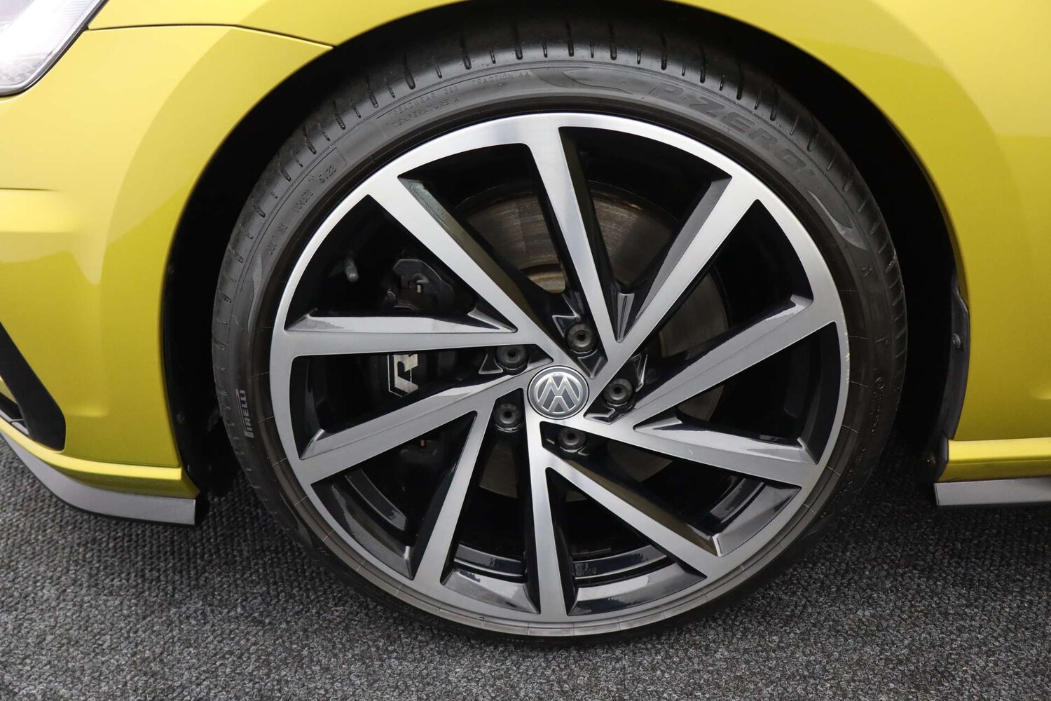 Used Volkswagen Golf 2017 for sale - 77621930: Photo 63