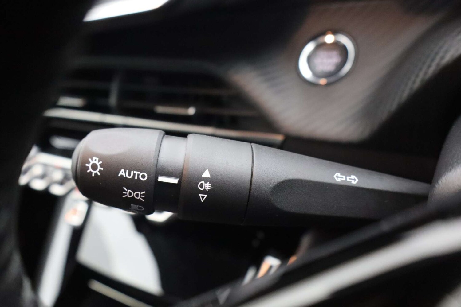 Used Peugeot 208 2023 for sale - 77129056: Photo 25