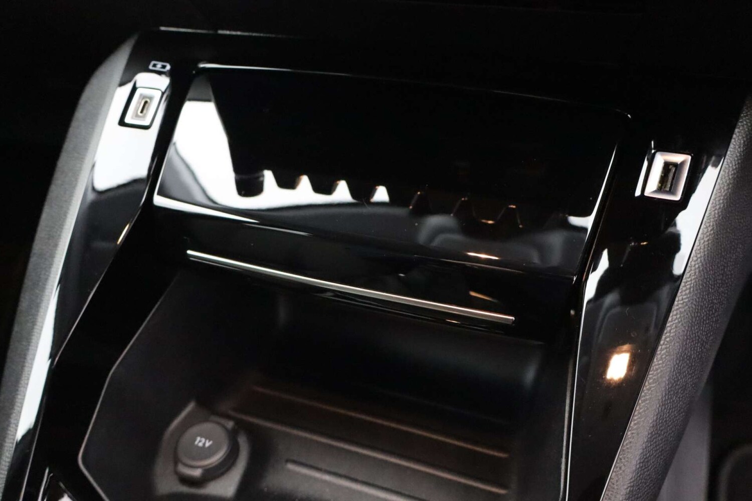 Used Peugeot 208 2023 for sale - 77129056: Photo 35