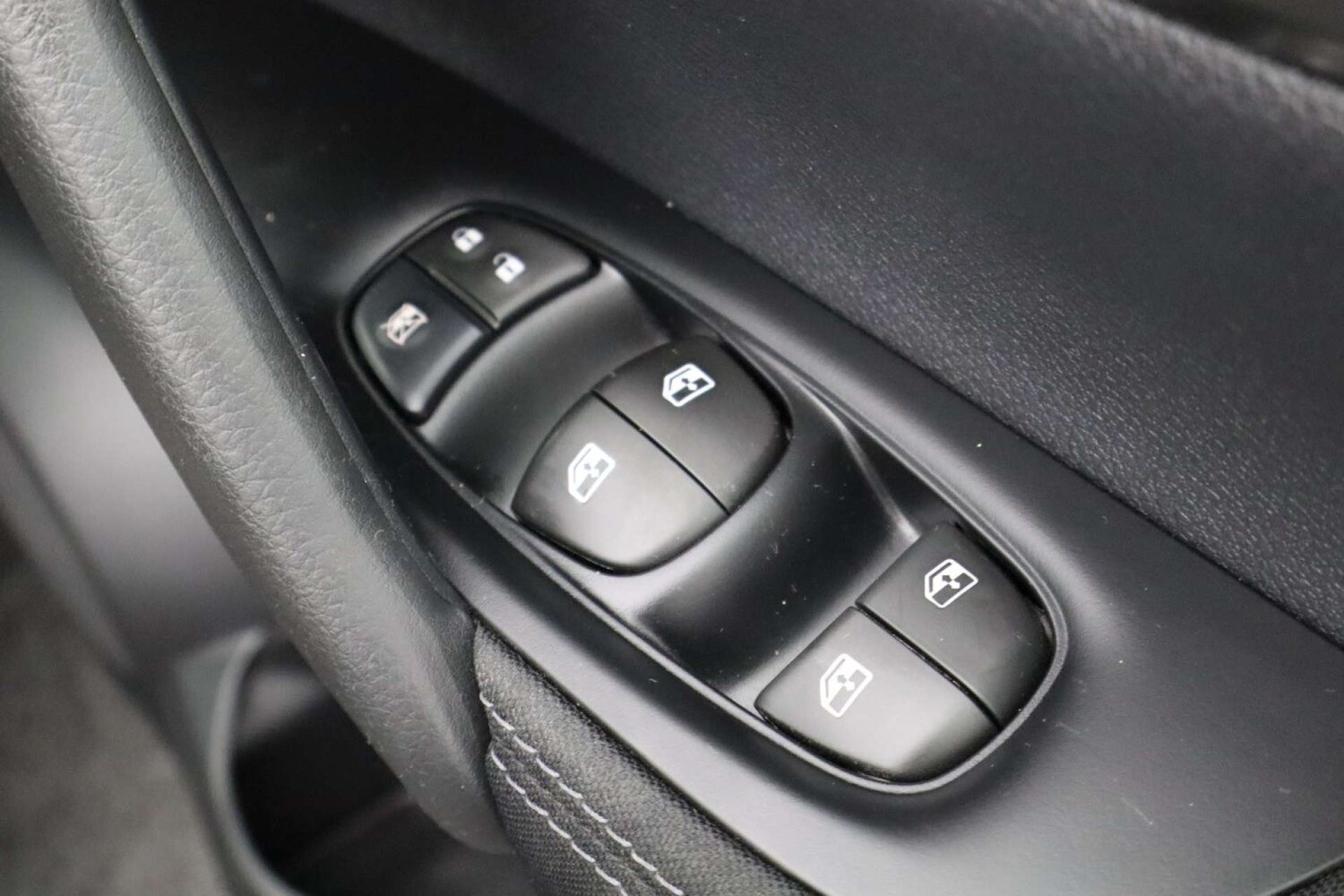 Used Nissan Qashqai 2017 for sale - 76481376: Photo 19