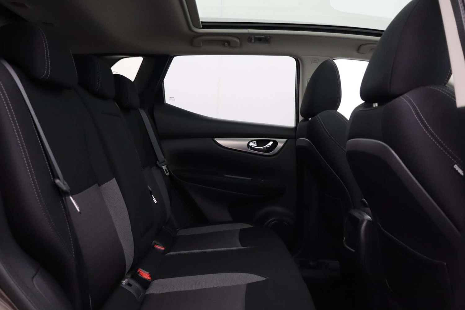 Used Nissan Qashqai 2017 for sale - 76481376: Photo 22