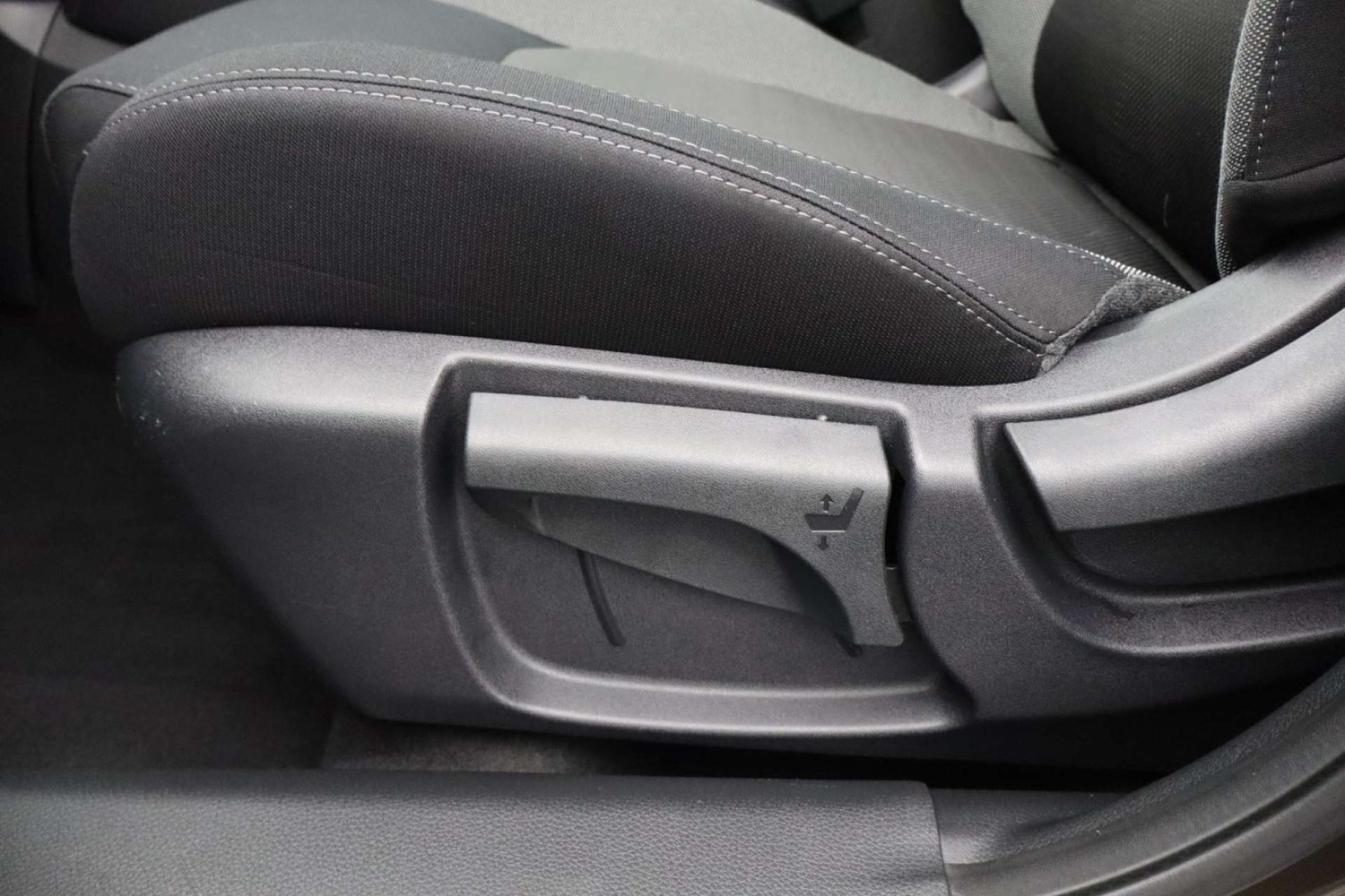 Used Nissan Qashqai 2017 for sale - 76481376: Photo 33