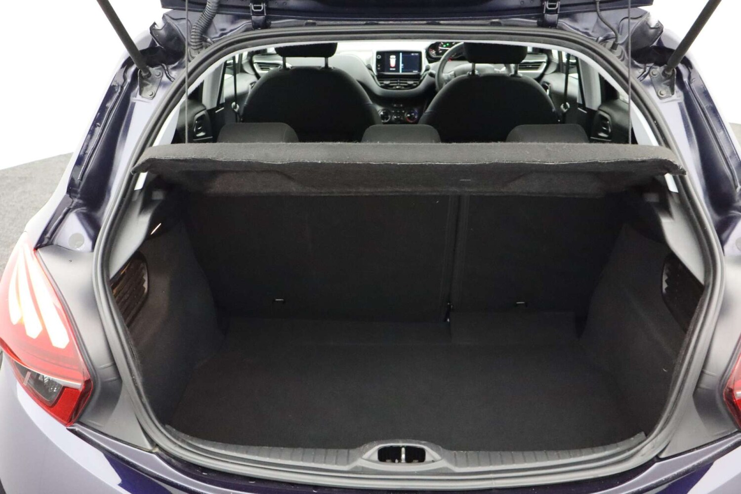 Used Peugeot 208 2019 for sale - 76182612: Photo 16