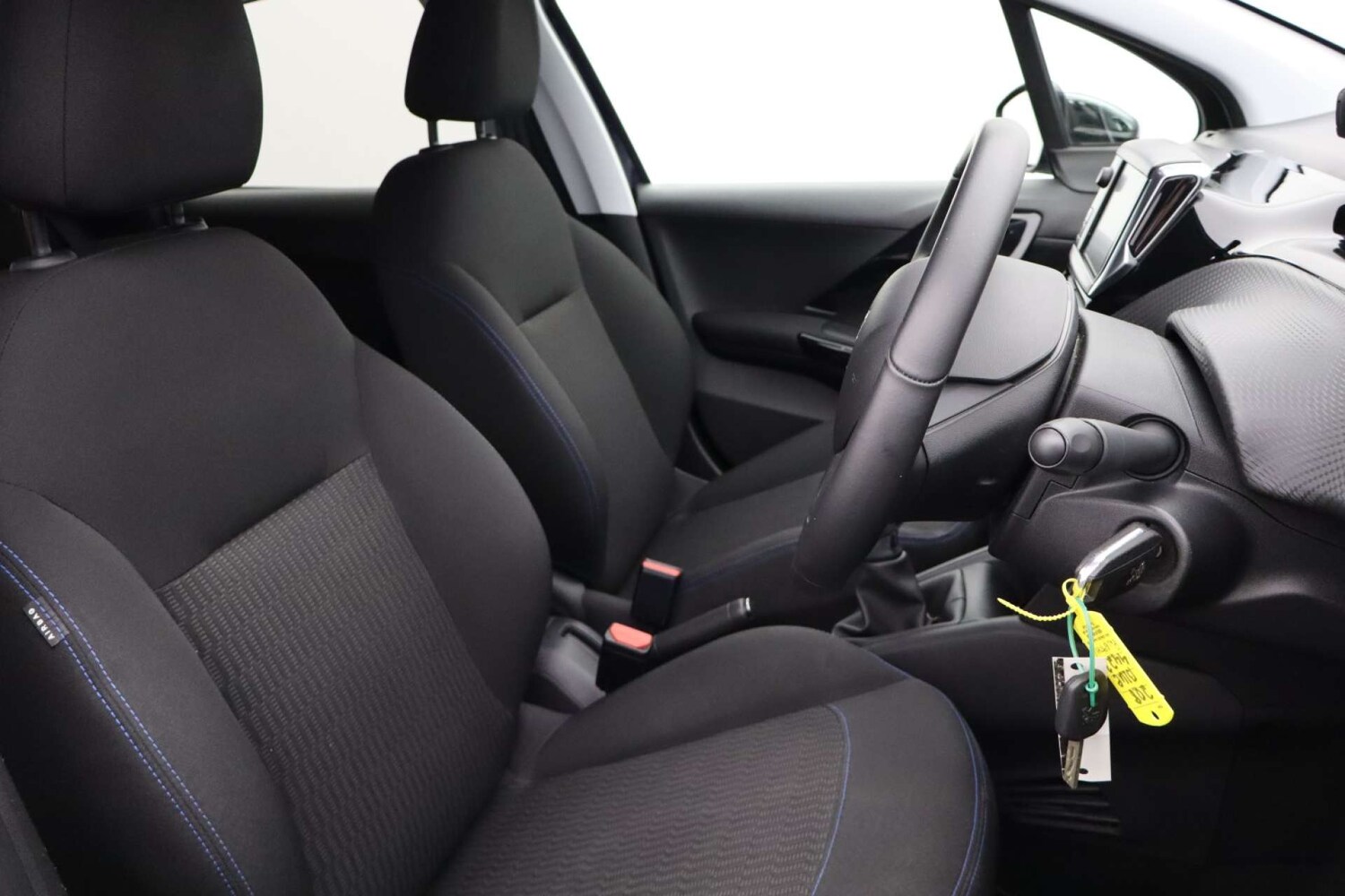 Used Peugeot 208 2019 for sale - 76182612: Photo 23