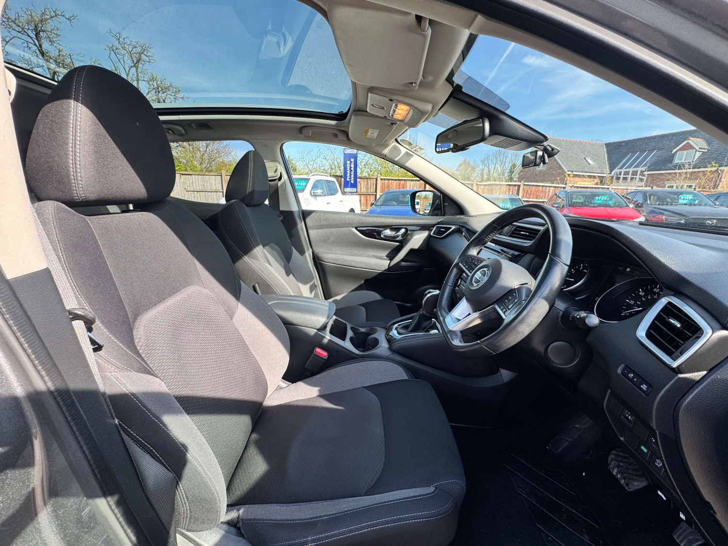 Used Nissan Qashqai 2019 for sale - 78155662: Photo 2