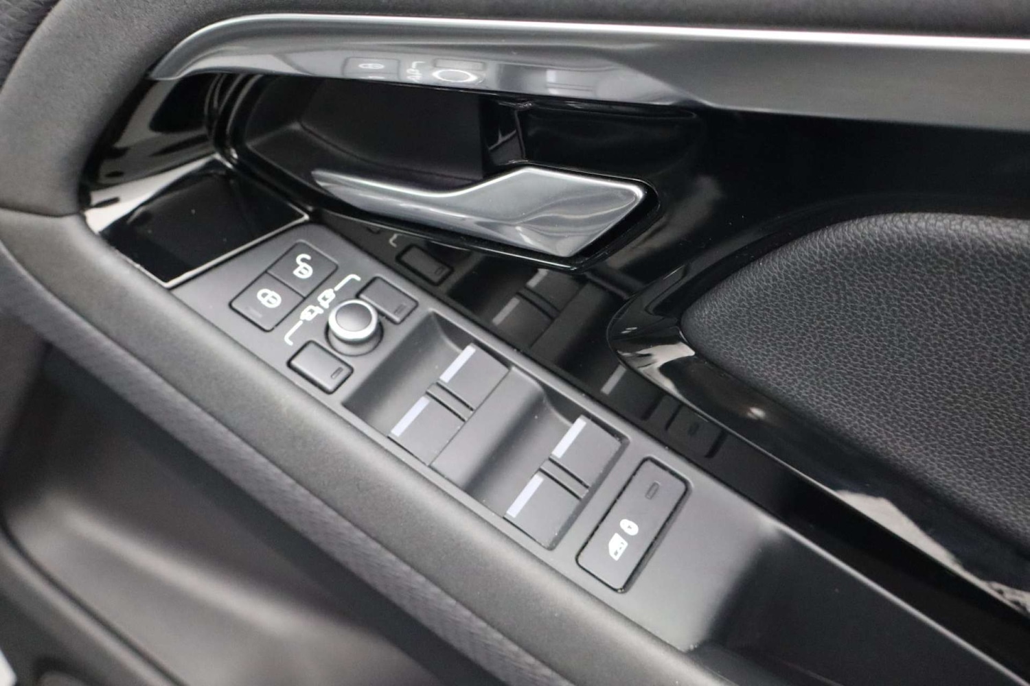 Used Land Rover Range Rover Evoque 2020 for sale - 76182652: Photo 20