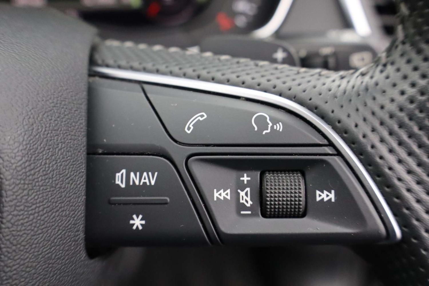 Used Audi Q5 2018 for sale - 77504090: Photo 31