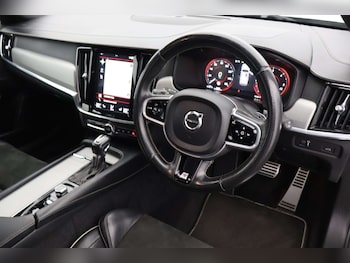 Used Volvo V90 2018 for sale - 79330796: Photo