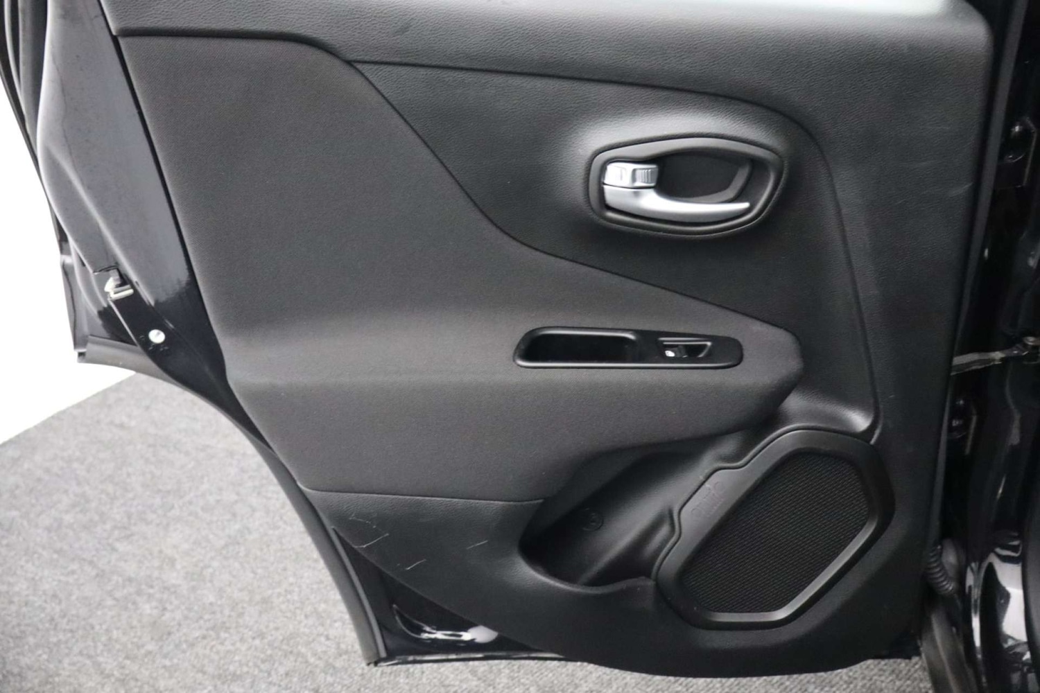 Used Jeep Renegade 2021 for sale - 76422516: Photo 27