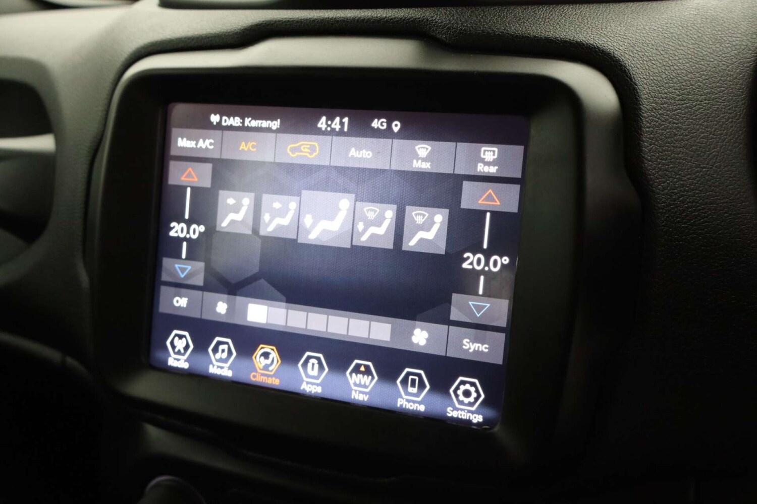 Used Jeep Renegade 2021 for sale - 76422516: Photo 44