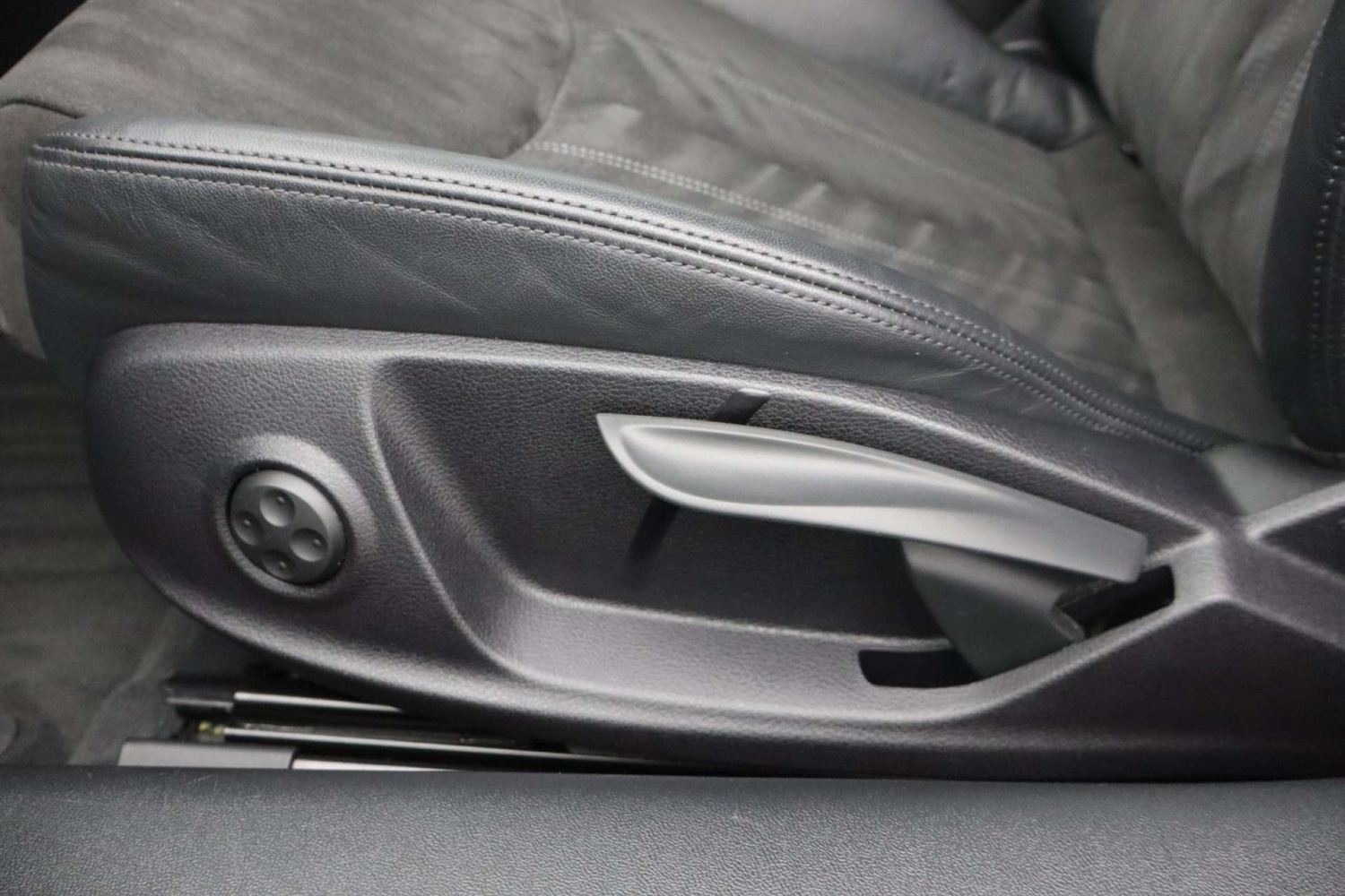 Used Audi TT 2017 for sale - 76601674: Photo 29