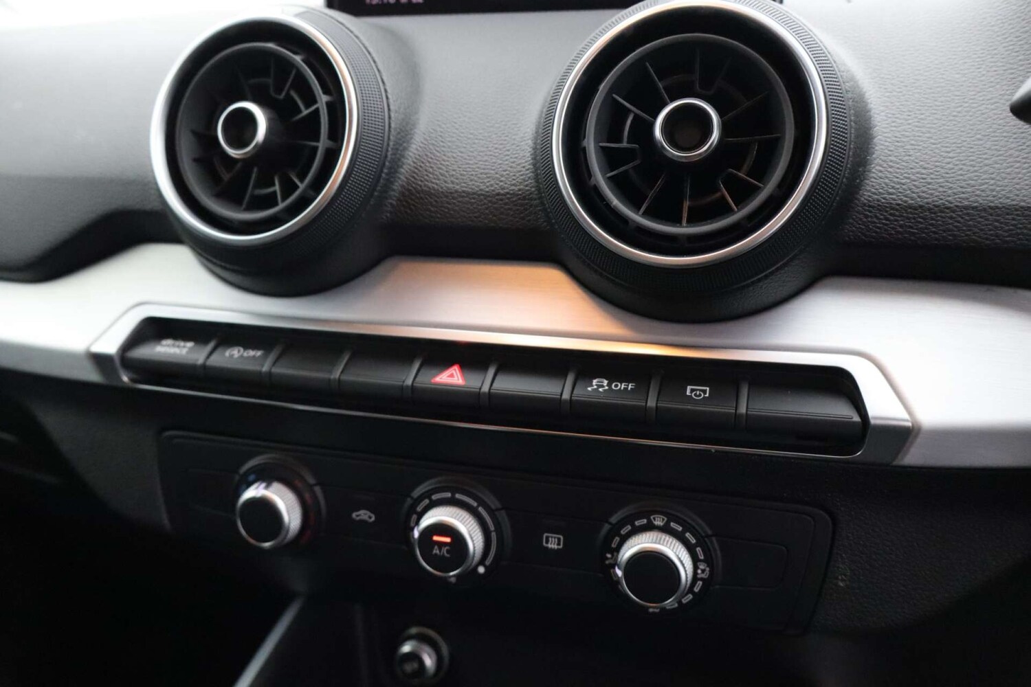 Used Audi Q2 2020 for sale - 76182655: Photo 34