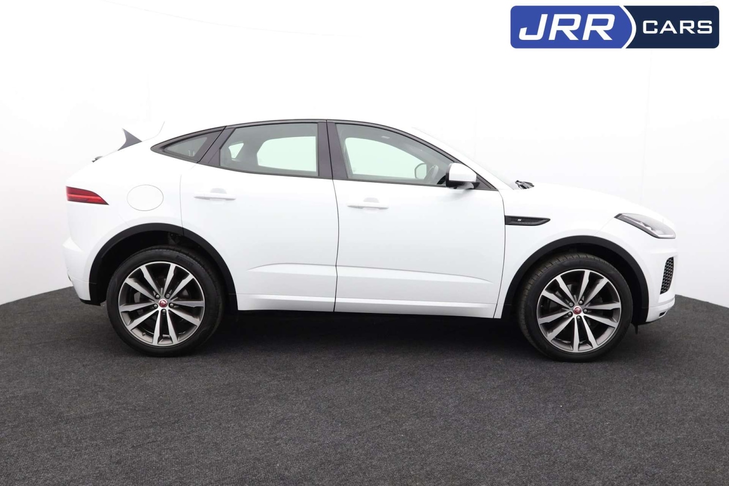 Used Jaguar E-Pace 2018 for sale - 76182624: Photo 3