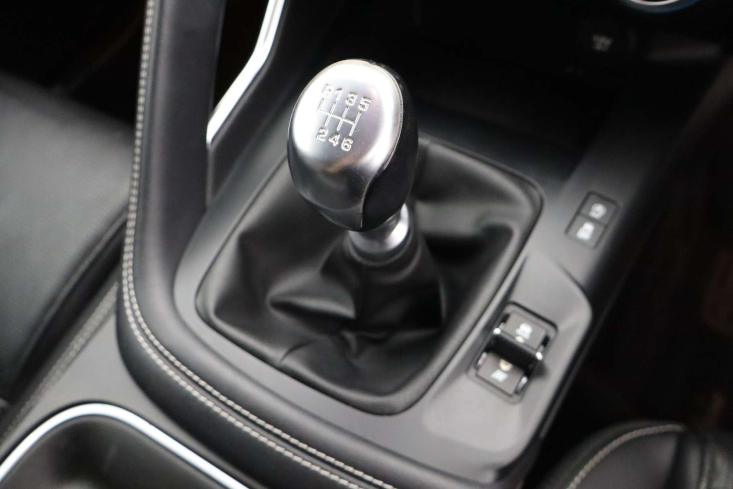 Used Jaguar E-Pace 2018 for sale - 76182624: Photo 43